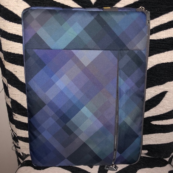 Caslogic Laptop soft shell case 15-" 17"+ - Picture 4 of 10